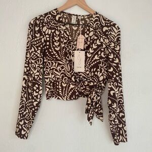 New with tags Joie Brown and Cream Floral Blouse